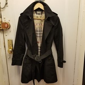 Iconic Kensington Burberry London Trench Coat